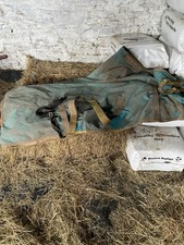 Derby House 5ft 9 200g Turnout