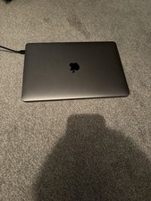 Apple MacBook Pro 13-inch 2019