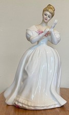 ROYAL DOULTON Figurine HN2477