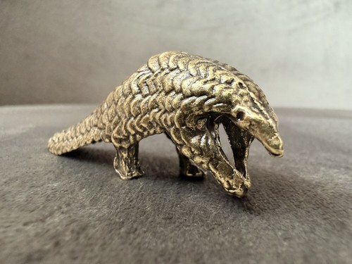 Pangolin solid brass figurine - solid,