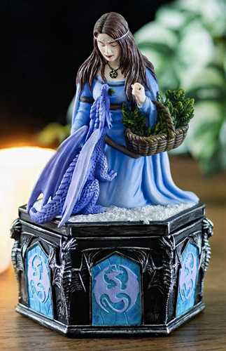 Dragon friendship winter box - friendship,