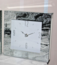 GLASS CLOCKS MARBLE OR STRIPE