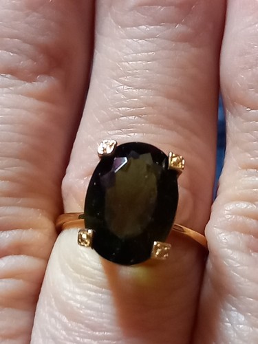 87cts moldavite 10k - 10k, gold