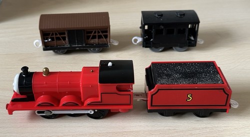Tomy plarail trackmaster james - tomy,
