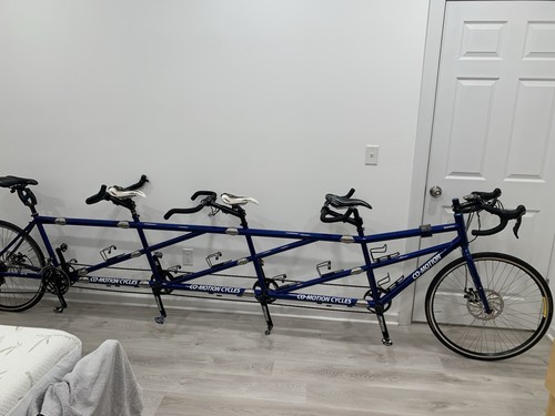 Rare quad tandem motion - tandem, co-motion