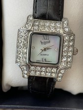 Ladies Bijoux Unusual Shaped