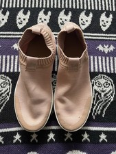 Fitflop Women’s Pink Slip On Sneaker Trainers Trainer Sock Style Sz 7