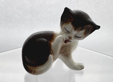 ROYAL DOULTON  VINTAGE CAT /