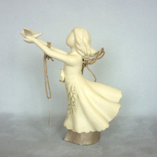 Enesco Nature's Pottery Angel Figurine. NEW + Tag. 'Free Spirit' By Kim Lawrence