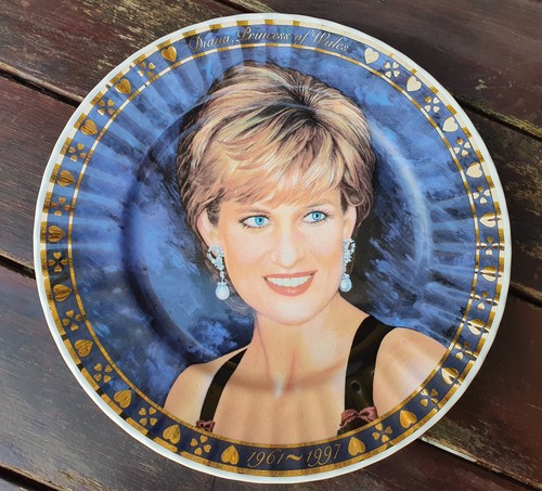 Diana queen hearts - diana, hearts'