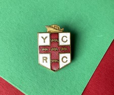 Vintage York century Road Club Cycling Pin Badge Yorkshire Cyclist Race