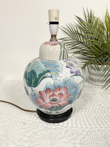 Vintage oriental table lamp - vintage,