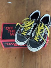 Stranger Things x Vans Style