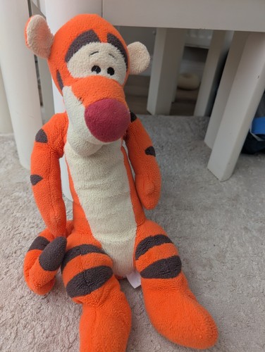 Disney tigger soft plush - disney,