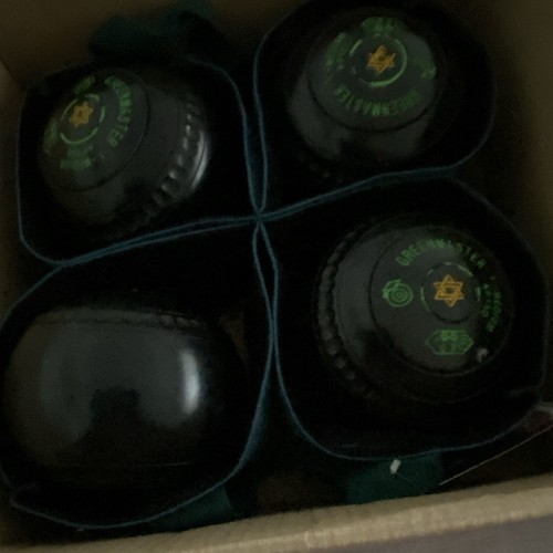 Greenmaster medium lawn bowls - lawn,