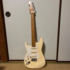 FENDER JAPAN ST57 E-Serial