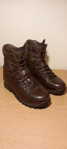 Altberg defender combat - defender,