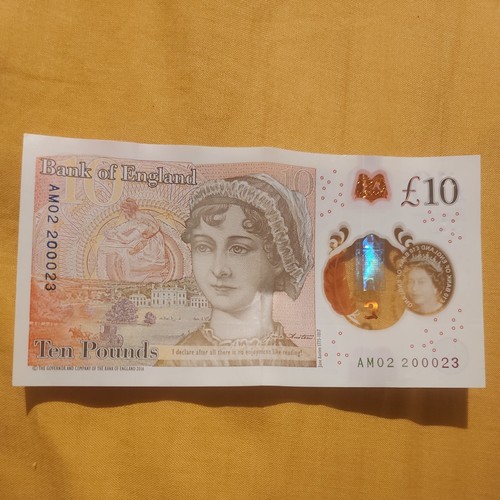 Queen elizabeth 10 pound - elizabeth,
