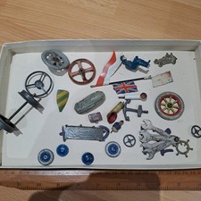 VINTAGE TINPLATE MODEL SPARE PARTS BING SHIPS DINKY TOYS SHIELD FLAGS STEERING