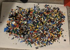 9.3kg of Mixed LEGO Parts & Pieces
