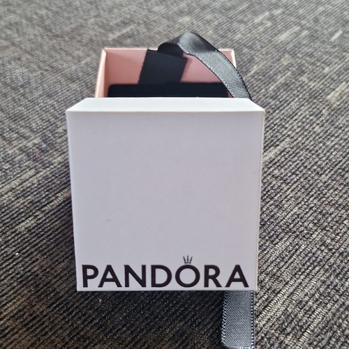 Pandora white square jewellery - white,