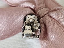 Pandora Penguin Family Black