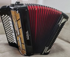 Very good Adria Cromaton IV 120 bass Italian accordion, accordion with case