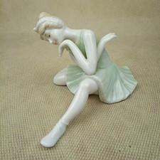 ⭐ Vintage Porcelain Ceramic
