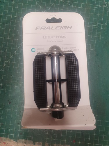 Pedals raleigh chopper style - pedals,