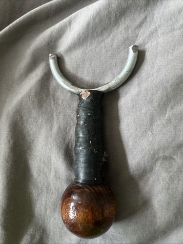 Handle and strod catapult - handle,
