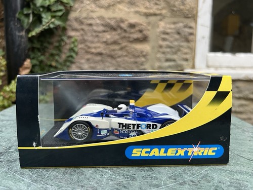 Scalextric c2483 lola - scalextric,