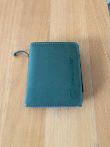 Lifeventure rfid wallet - rfid,