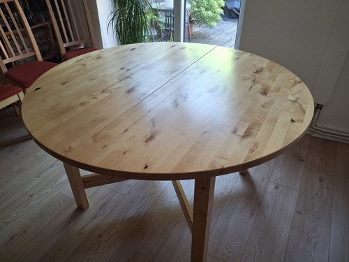 Solid pine round extendable - pine,