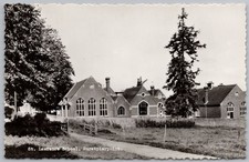 HURSTPIERPOINT St Lawrence