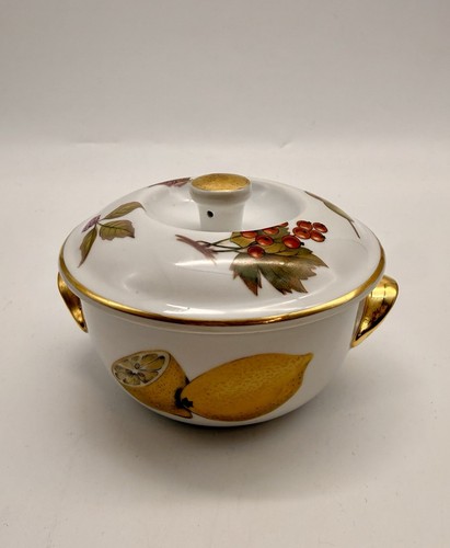 Royal worcester evesham lidded - royal,