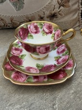 Royal Albert Old English Rose