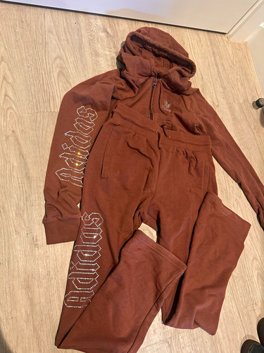 Adidas women brown 2pc - women’s,