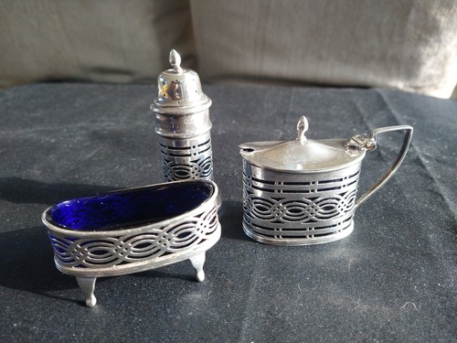 Solid silver cruet set - solid, set: