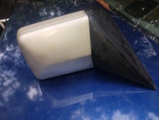 Mercedes Passenger Right