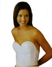 LADIES SIZE 38 B STRAPLESS