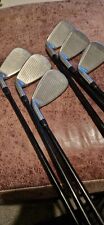 Wilson Staff D250 Irons 5-PW with Regular Graphite Shafts  - Free Shipping to UK