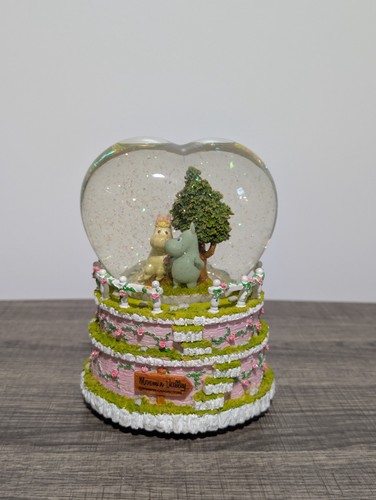 Moomin valley heart shaped - valley,