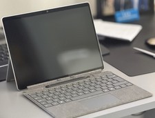 Microsoft Surface Pro 10 for Business – i7 / 16GB RAM / 512GB SSD – Immaculate