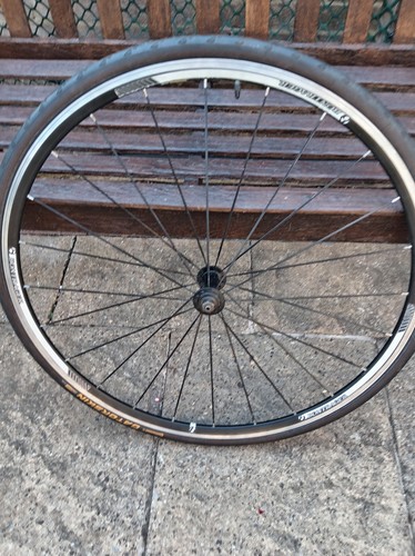 Bontrager front wheel 700c - wheel,
