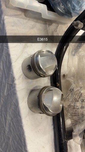 Triumph e3615 pistons t100 - -,