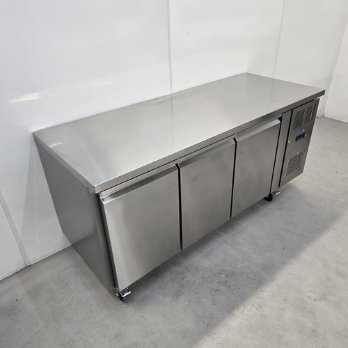 Counter fridge triple door - 3,