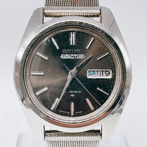 Working seiko actus day - working,