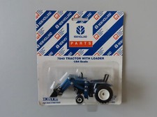 Ertl New Holland 7840 Tractor