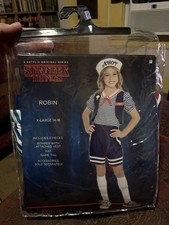 Stranger Things Robin Scoops