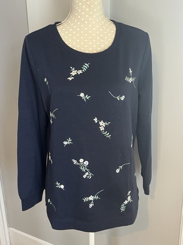 Women navy floral design - navy,